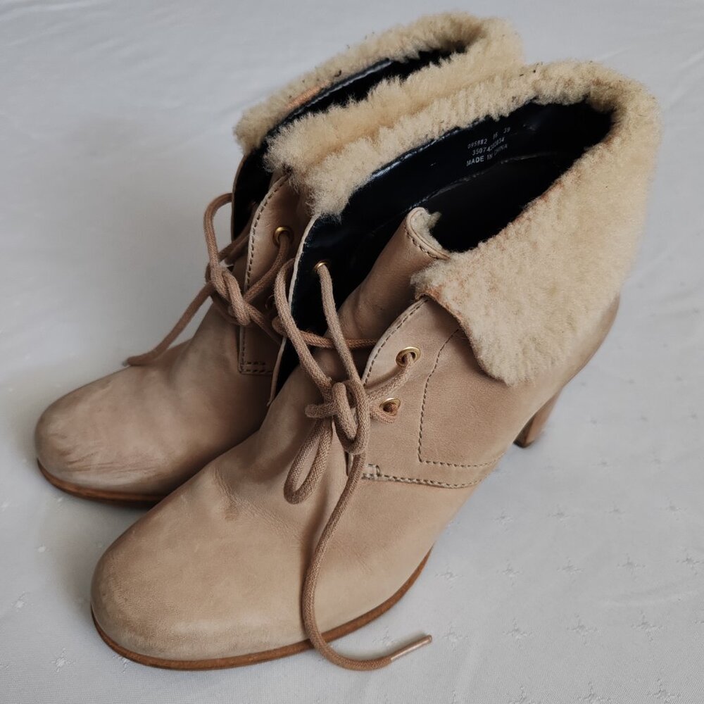 ECCO Women’s Leather Shearling Lined Lace-Up Heeled Ankle Boots - Beige -Size 39